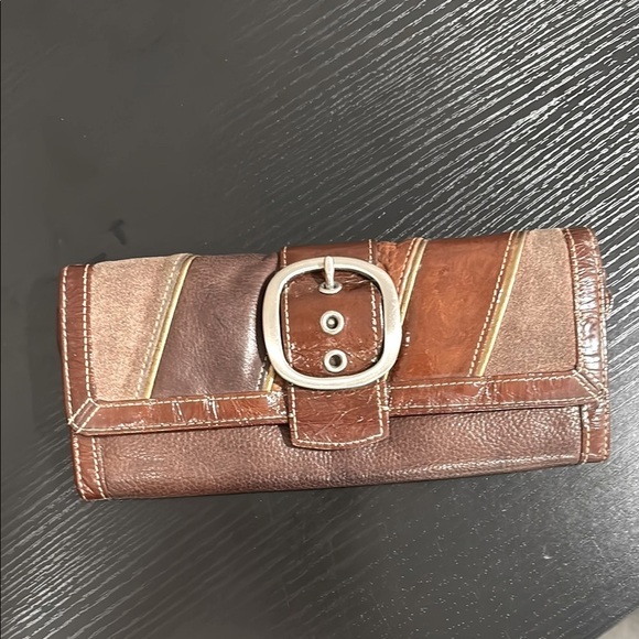 Fossil Handbags - Fossil Vintage buckle wallet